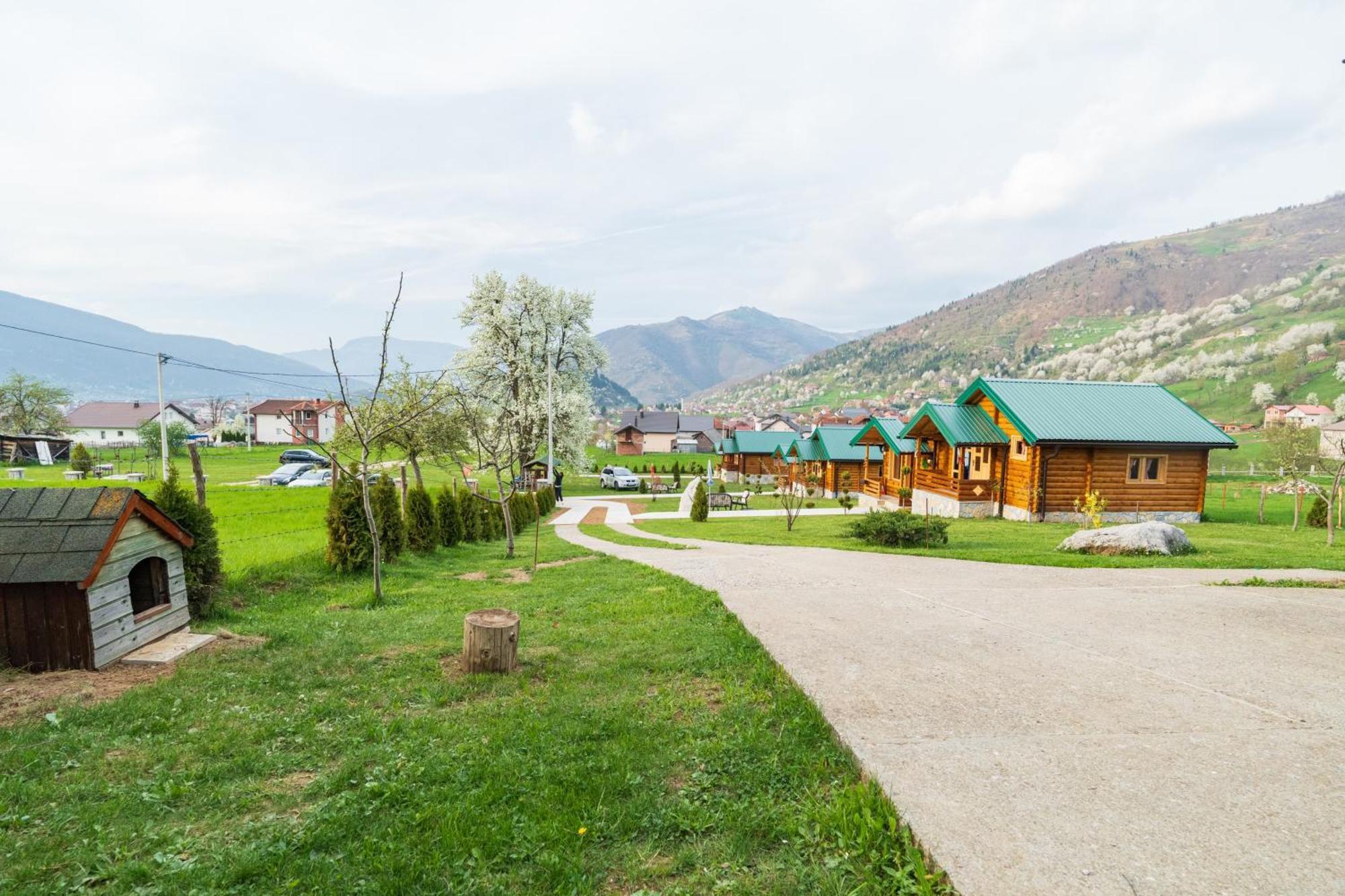 Salerno Camp Villa Plav Exterior foto