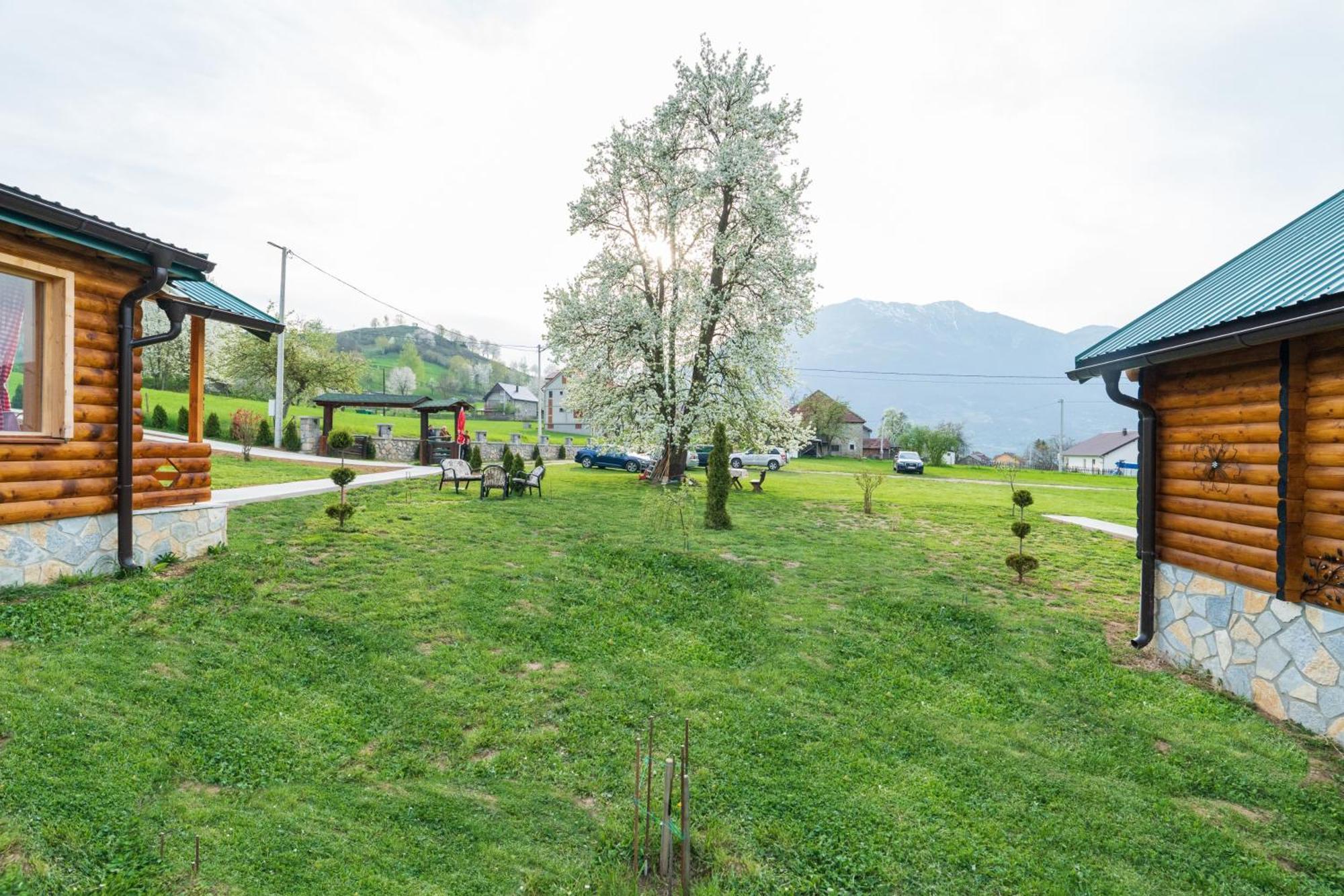Salerno Camp Villa Plav Exterior foto