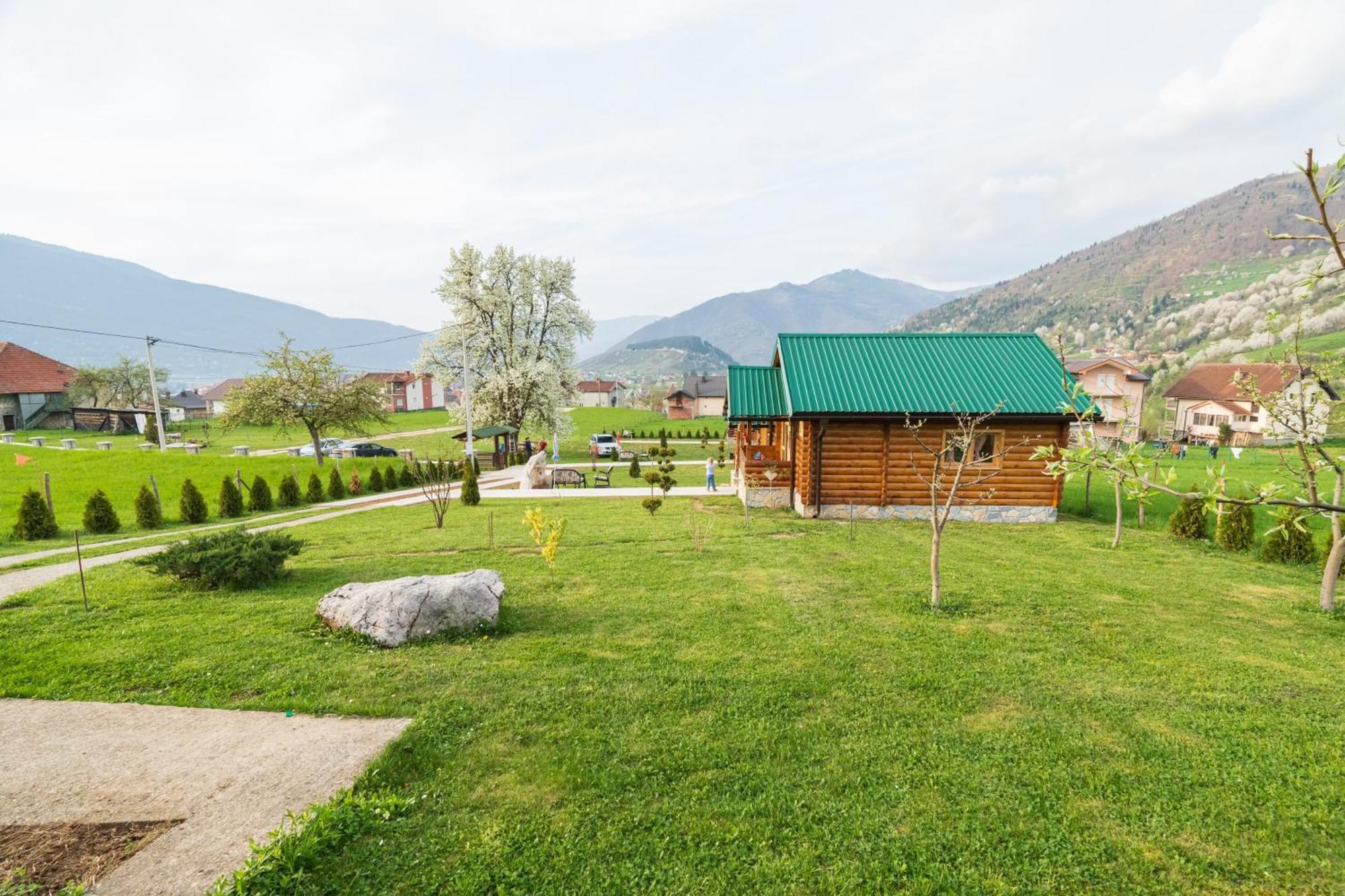 Salerno Camp Villa Plav Exterior foto