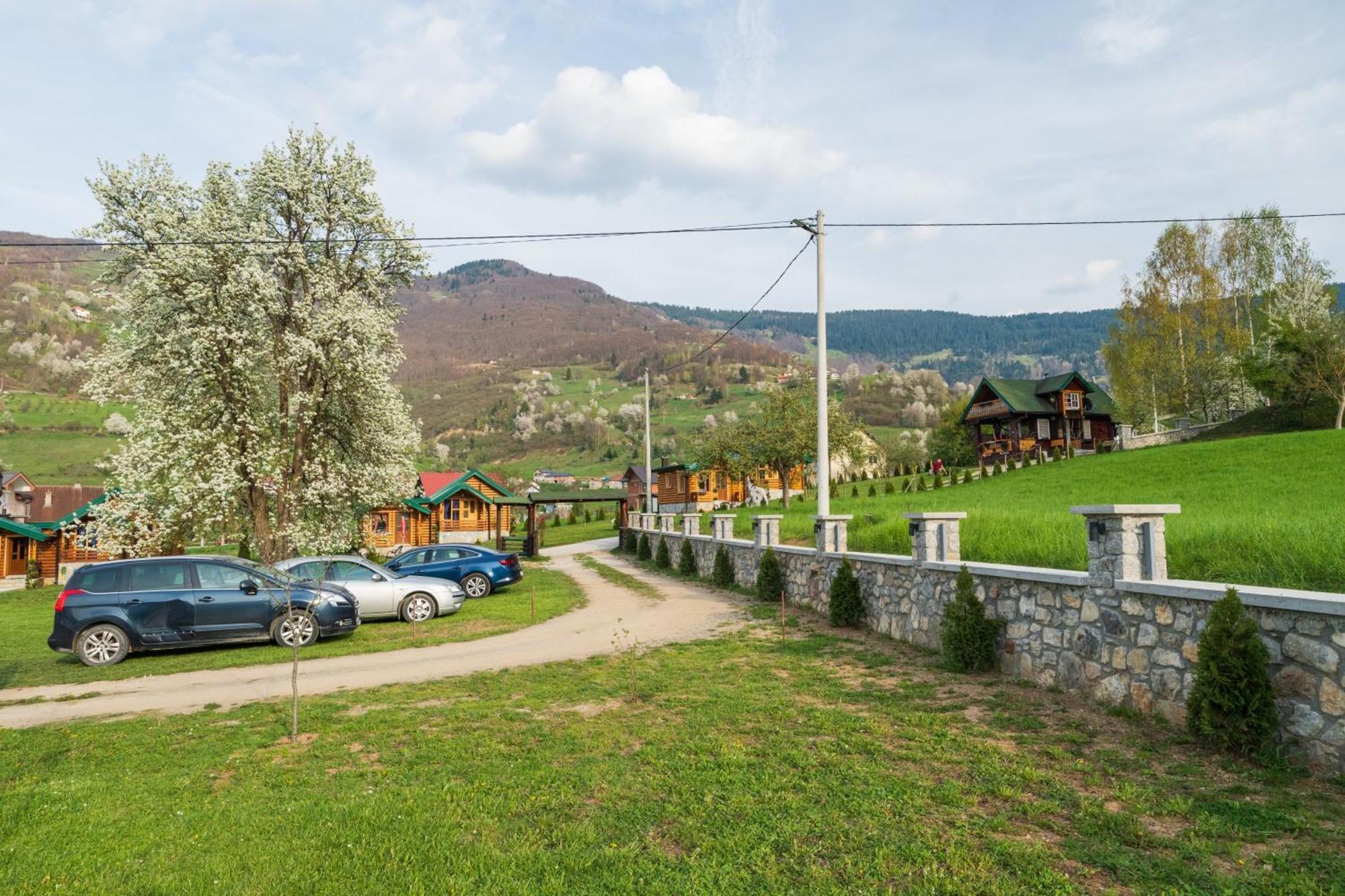 Salerno Camp Villa Plav Exterior foto